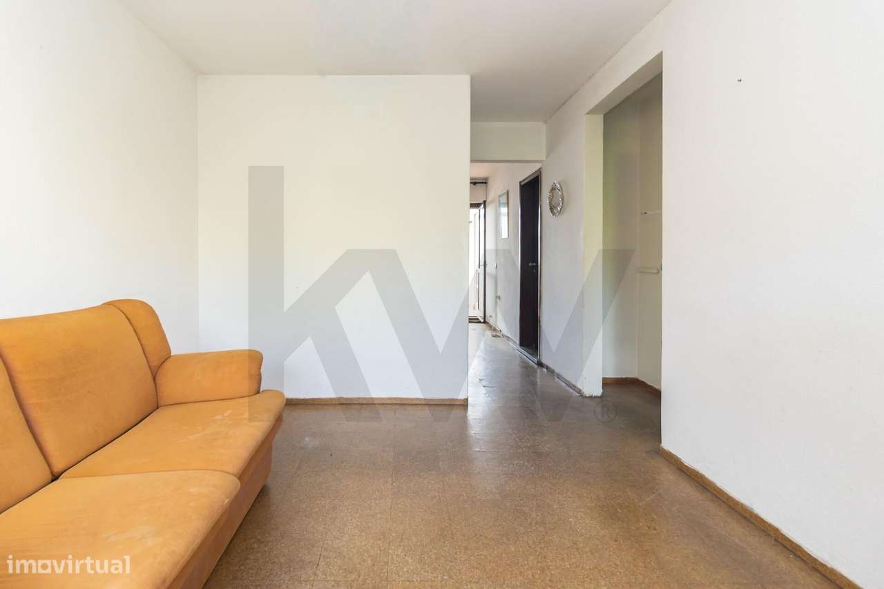 Apartamento T3 na Fonte da Prata – Excelente Oportunidade de Mercado,-11