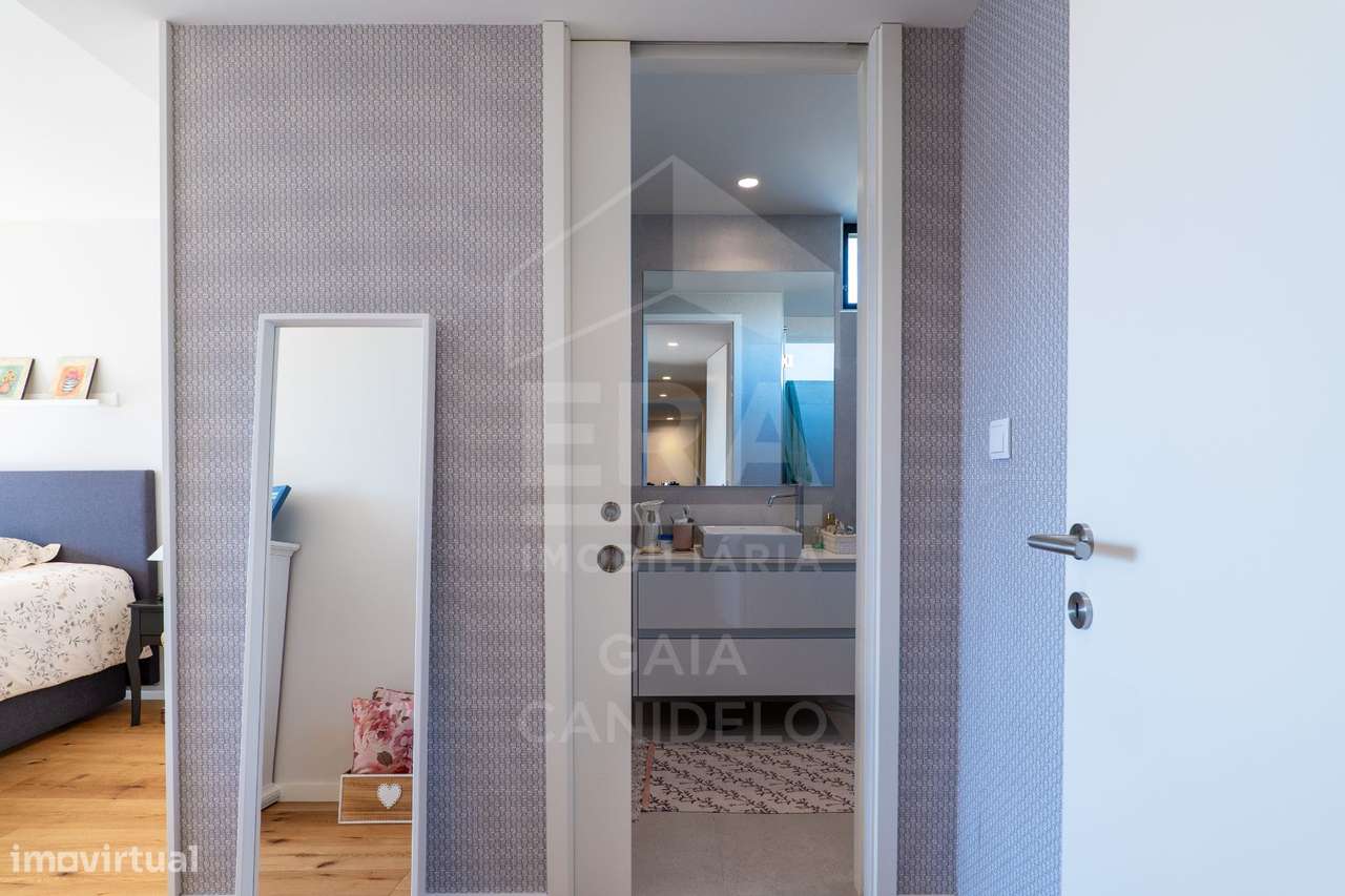 Excelente T2 no centro de Canidelo-9