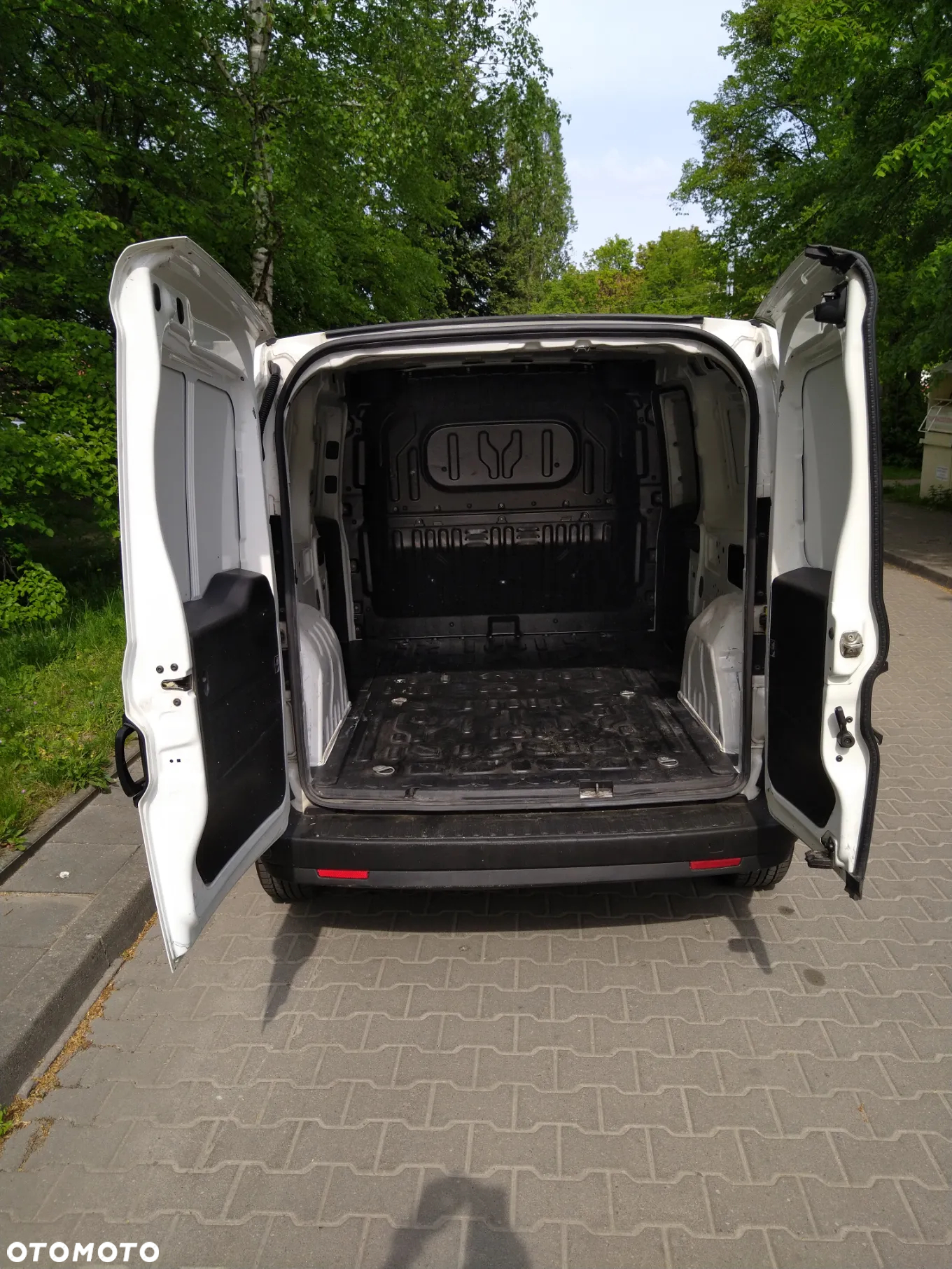 Fiat Doblo Cargo Maxi - 17