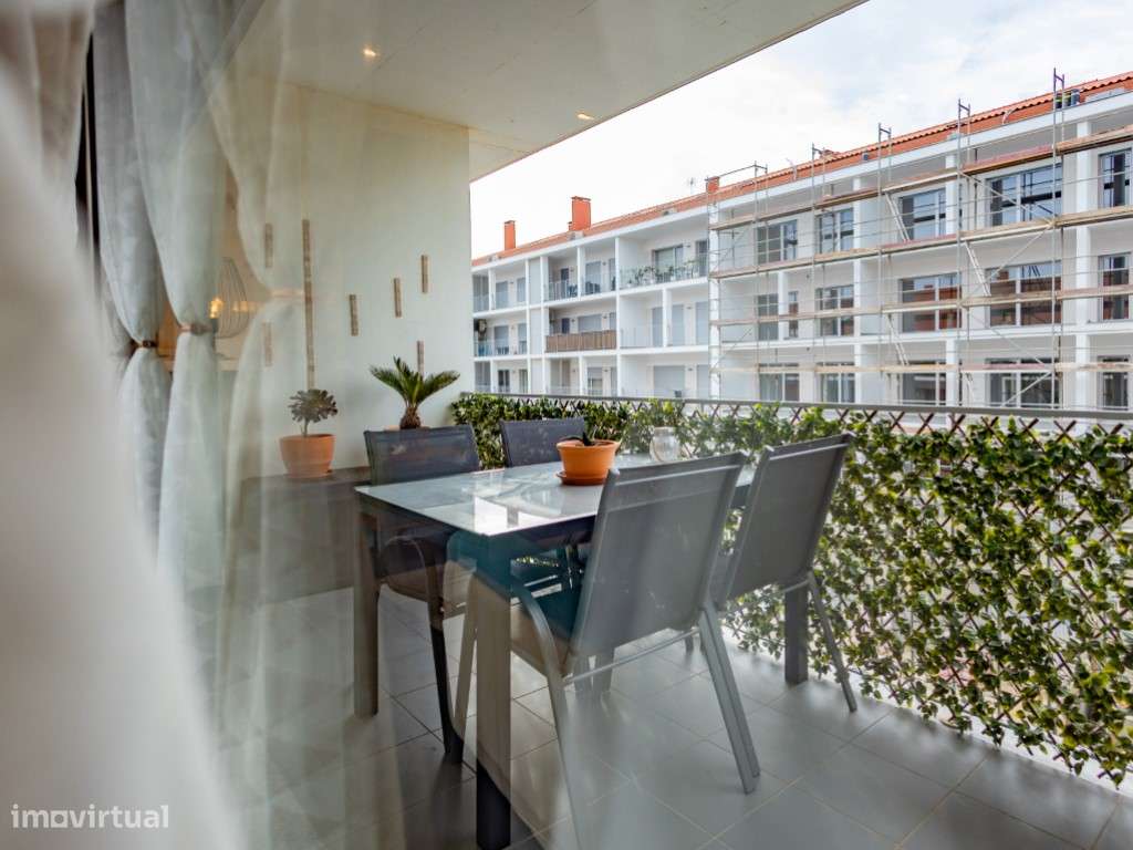 T2+2 Duplex na Condados - Como Novo, com Garagem Dupla-19