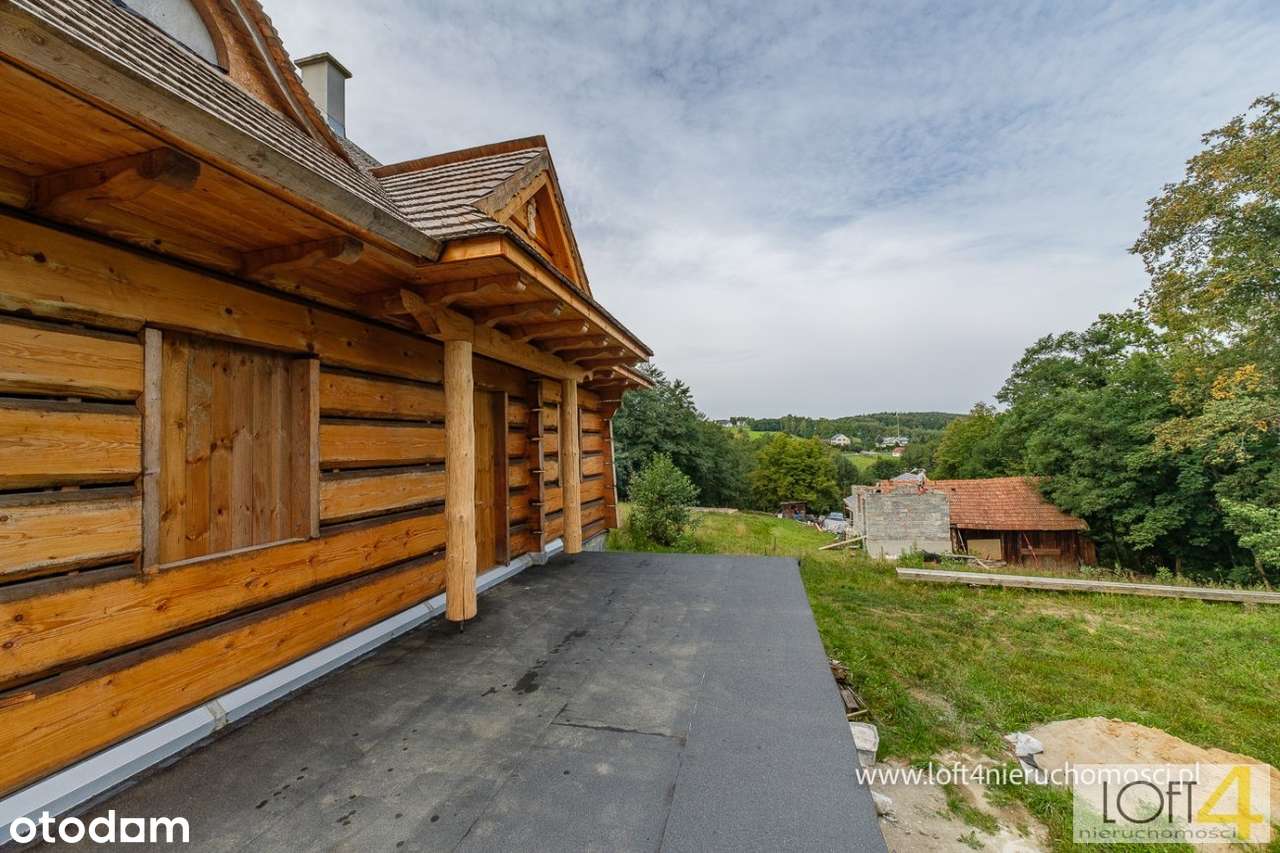 Nietuzinkowy dom z bali. - Pełny obrazek: 5/17