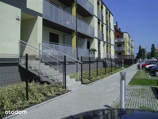 Motylkowa w cenie zamykany garaż,balkon,garderoba