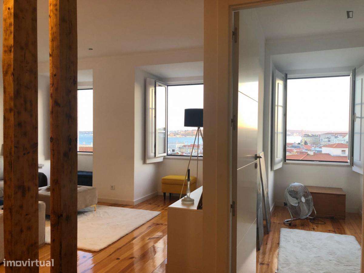Apartamento com 2 quartos - localizado em Sé Lisbon - Grande imagem: 3/10