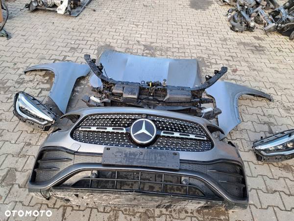 Mercedes 247 gla zderzak maska lampy pas chłodnice - 1