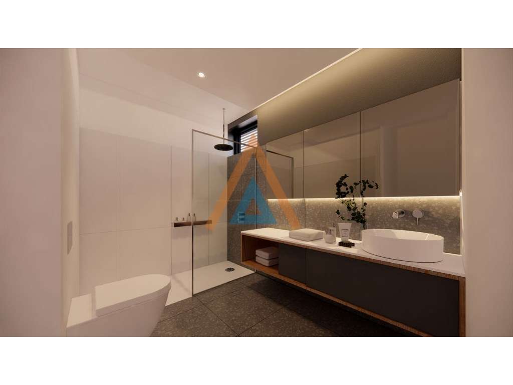 Apartamento T3 último andar no centro da cidade Espinho - Grande imagem: 2/43