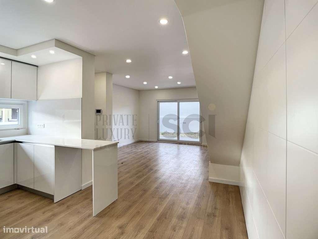 Moradia T3 em Fernão Ferro com Pérgula e Logradouro-10