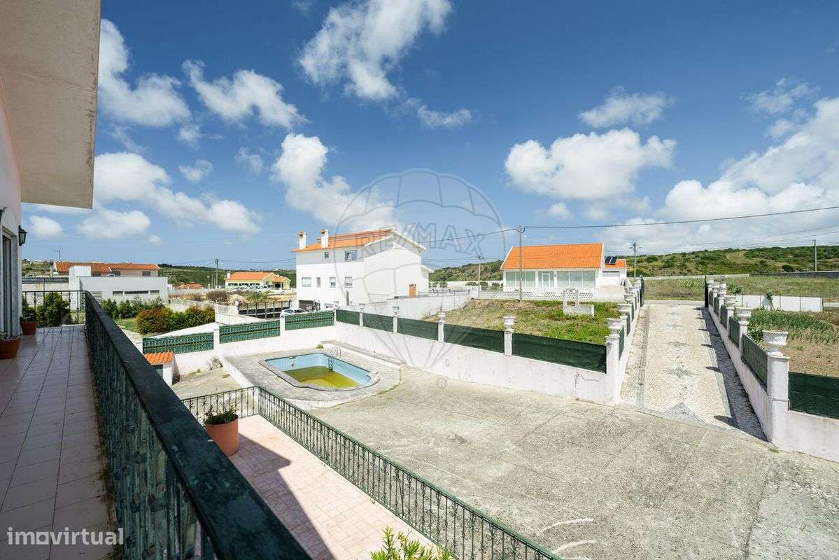 Moradia T6 para venda - Grande imagem: 2/47