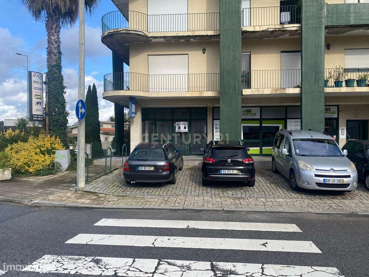 Loja em Paredes com Vista e Excelente Localização - Junto Estação Comb - Grande imagem: 2/12