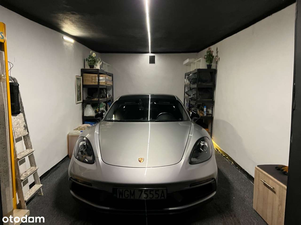 RADIOSTACJA ul.Kopcińskiego 31A GARAŻ 18m2 po remoncie FOTOWOLTAIKA-0