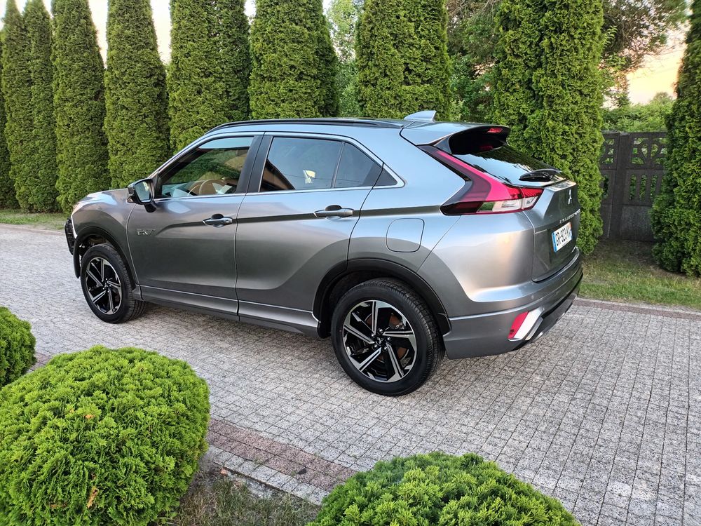 Mitsubishi Eclipse Cross 4WD Top 2023