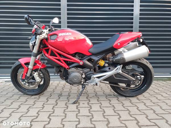 Ducati Monster - 16