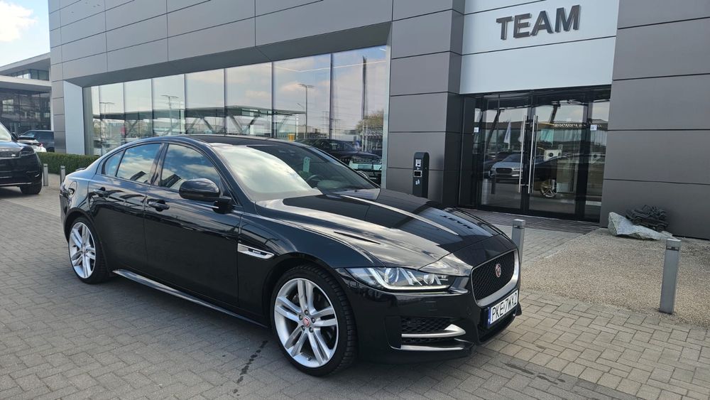 Jaguar Xe 2.0 Diesel 180 KM — zdjęcie 7