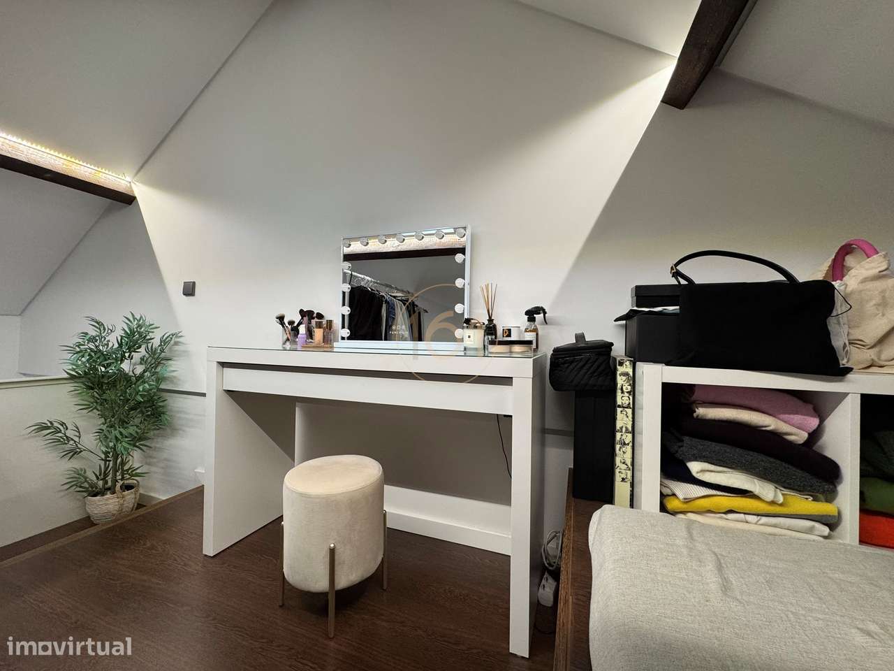 Moradia T3 para venda com logradouro em Lordelo do Ouro-21