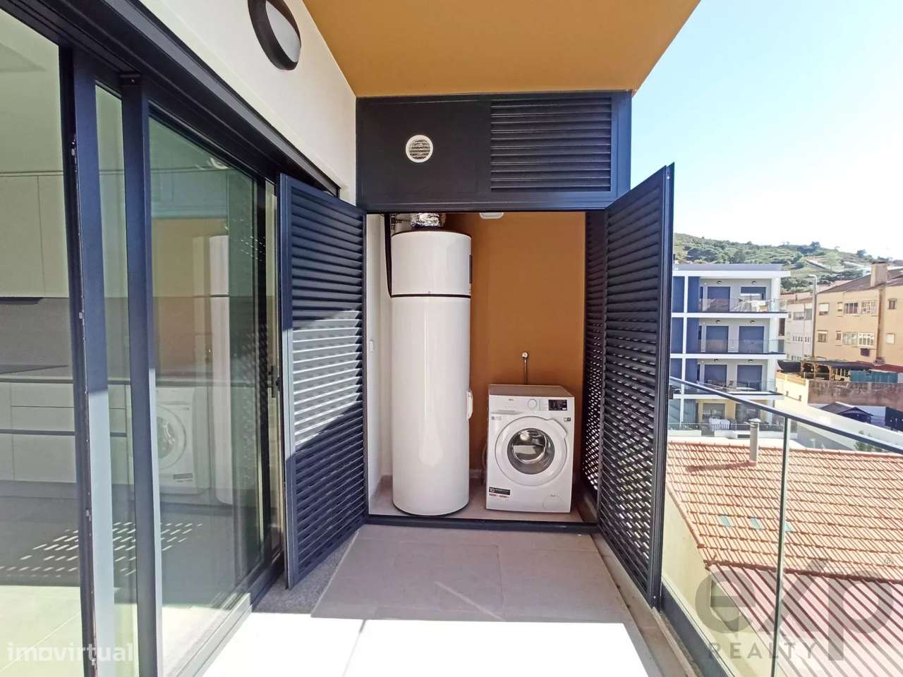 T2 Novo em condomínio fechado com piscina-15