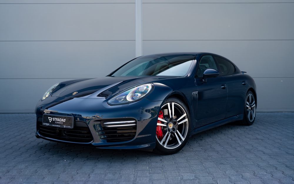 Porsche Panamera GTS PDK 2014