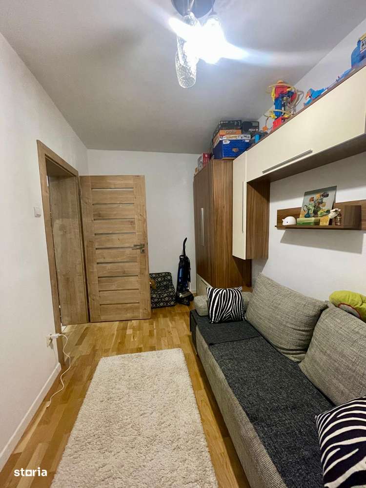 Apartament 3 camere  Grigorescu zona Buzau - Imagine principală: 5/10