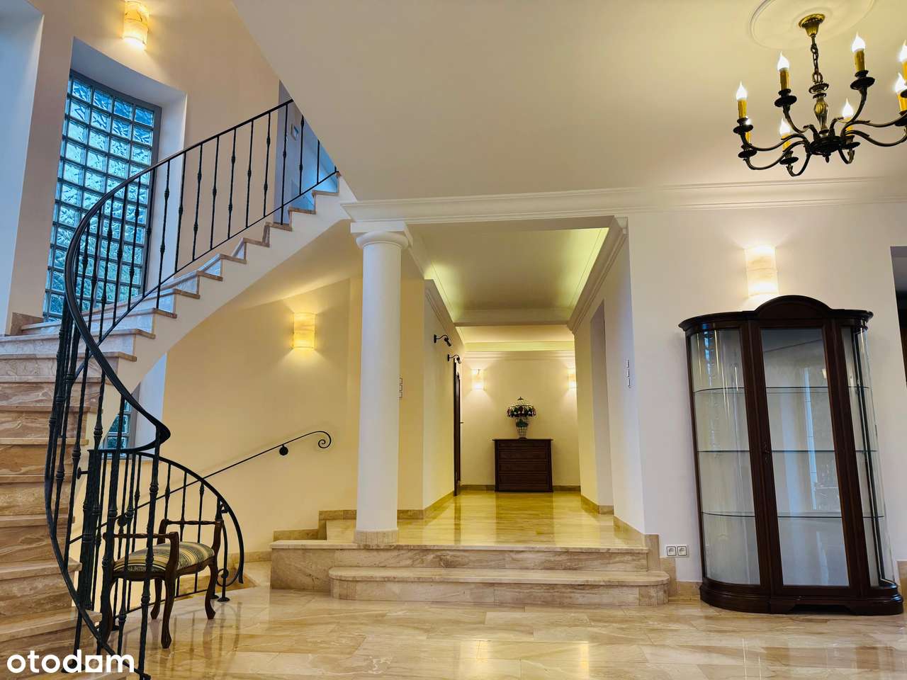 Elegancki Dom- Stare Kabaty na skarpie- las, metro. - Pełny obrazek: 1/19