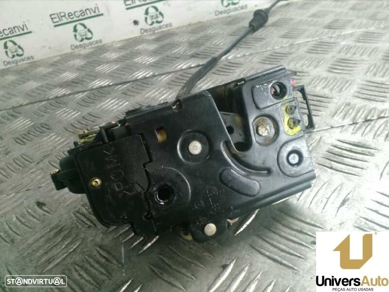 FECHADURA PORTA TRASEIRA ESQUERDA VOLKSWAGEN GOLF IV 2007 -1J0973713 - 3