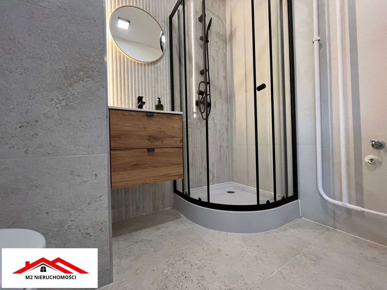 Sprzedam mieszkanie po remoncie generalnym. 2 pięt-4