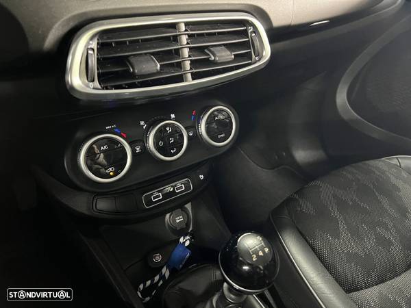 Fiat 500X 1.3 MJ City Cross - 23