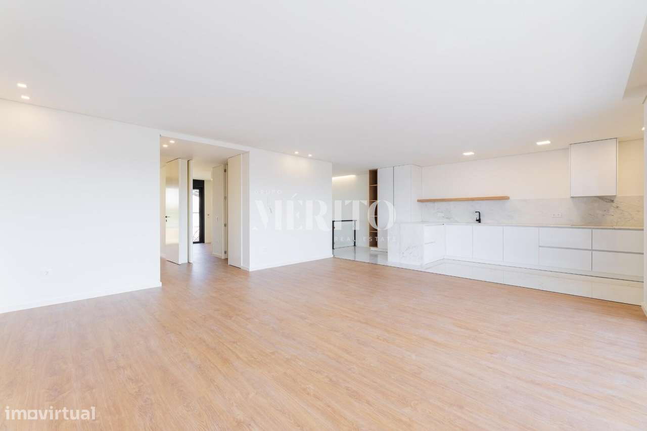 MORADIA T3 GEMINADA - NOVA-20