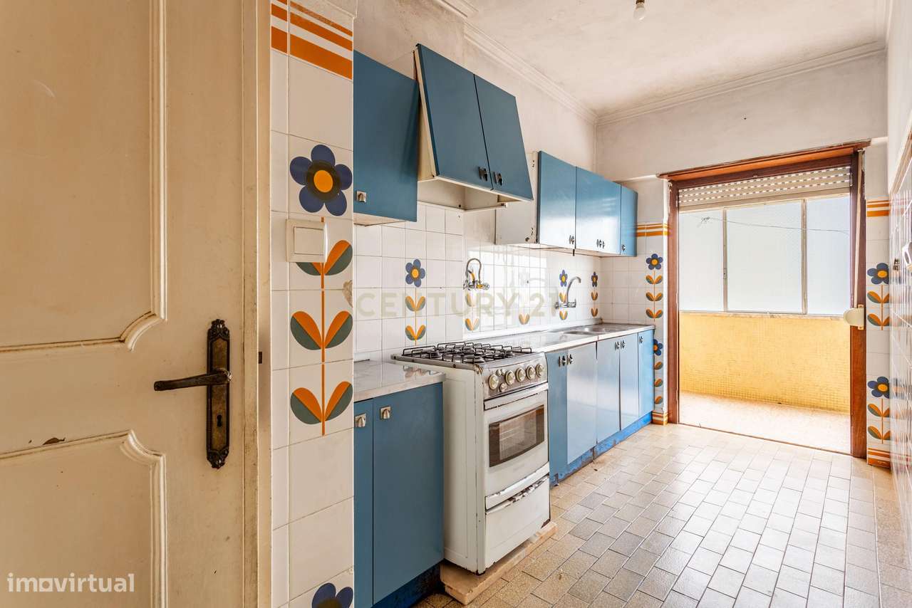 Apartamento T3 para Recuperação em Póvoa de Santo Adrião-18