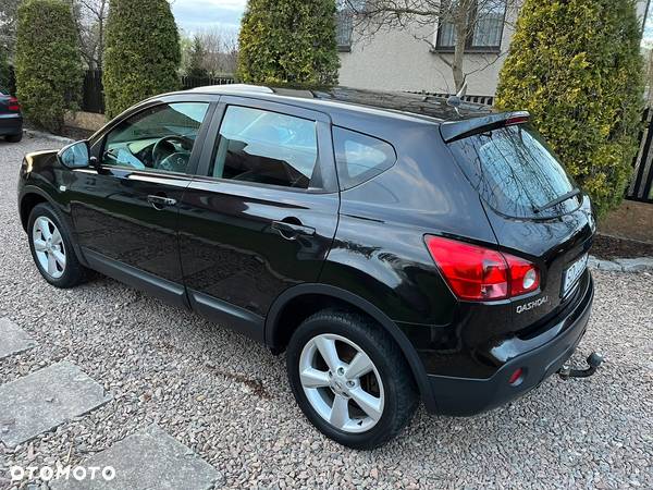 Nissan Qashqai 2.0 dCi DPF tekna - 4