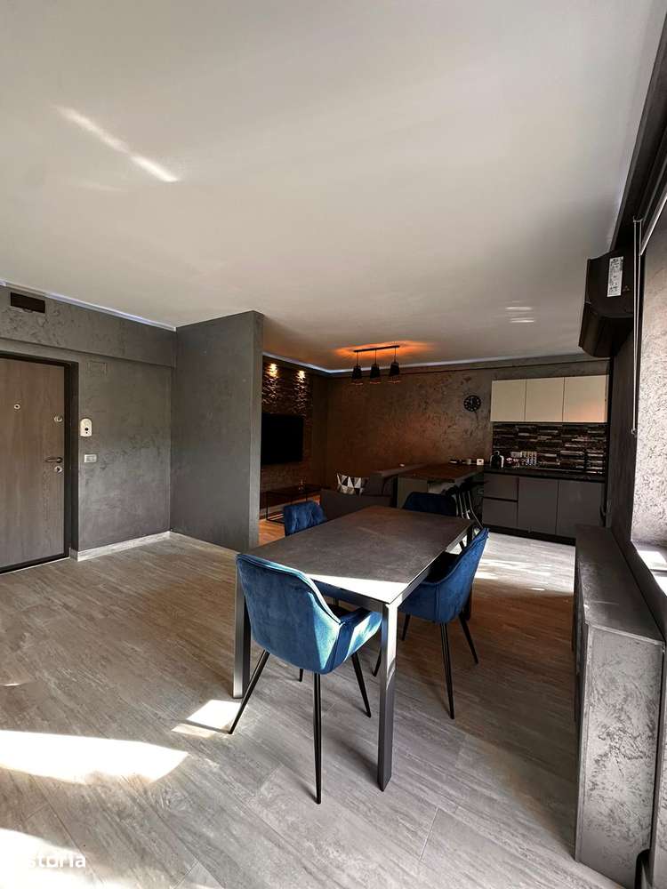 Apartament cu doua camere in zona Coresi-IN EXCLUSIVITATE-9