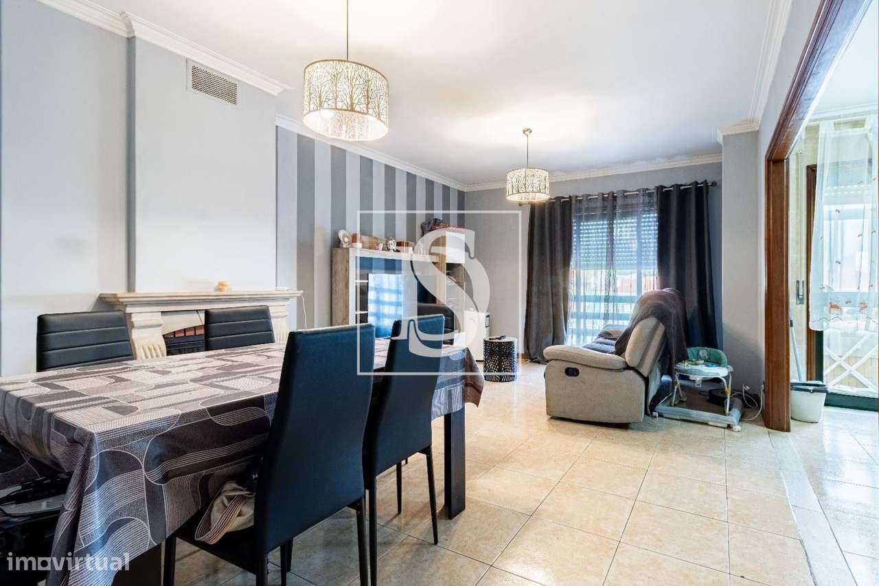 Apartamento T3 em Vila Nova de Gaia – Luminoso e Mobilado Oportunidade-12