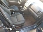 Toyota Corolla Verso 2.2 D-4D DPF - 7