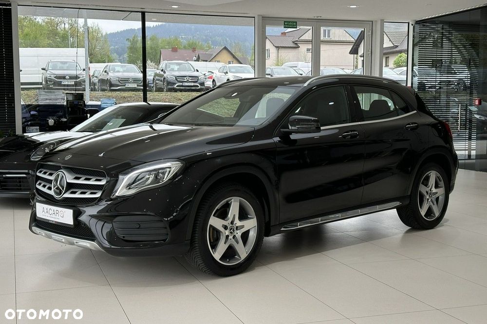 Mercedes - Benz GLA