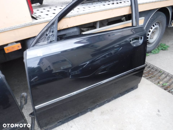 Audi A8 D3 Lift  drzwi przod lewe prawe szyba LZ9W - 3