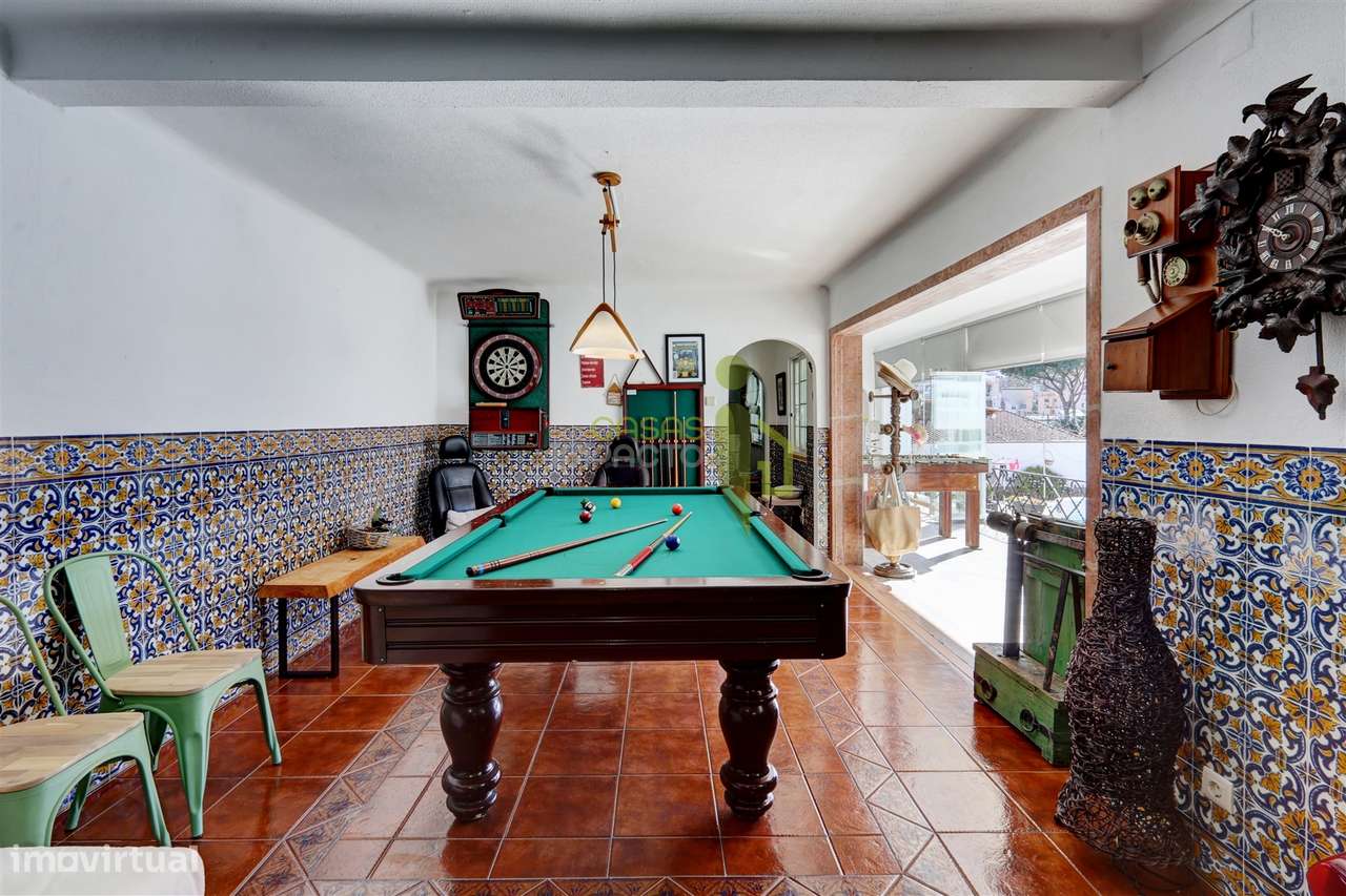 Moradia Clássica T3 transformada em T4, em Rio de Mouro, Sintra-43