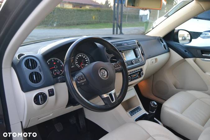 Volkswagen Tiguan 2.0 TDI R-Style - 6