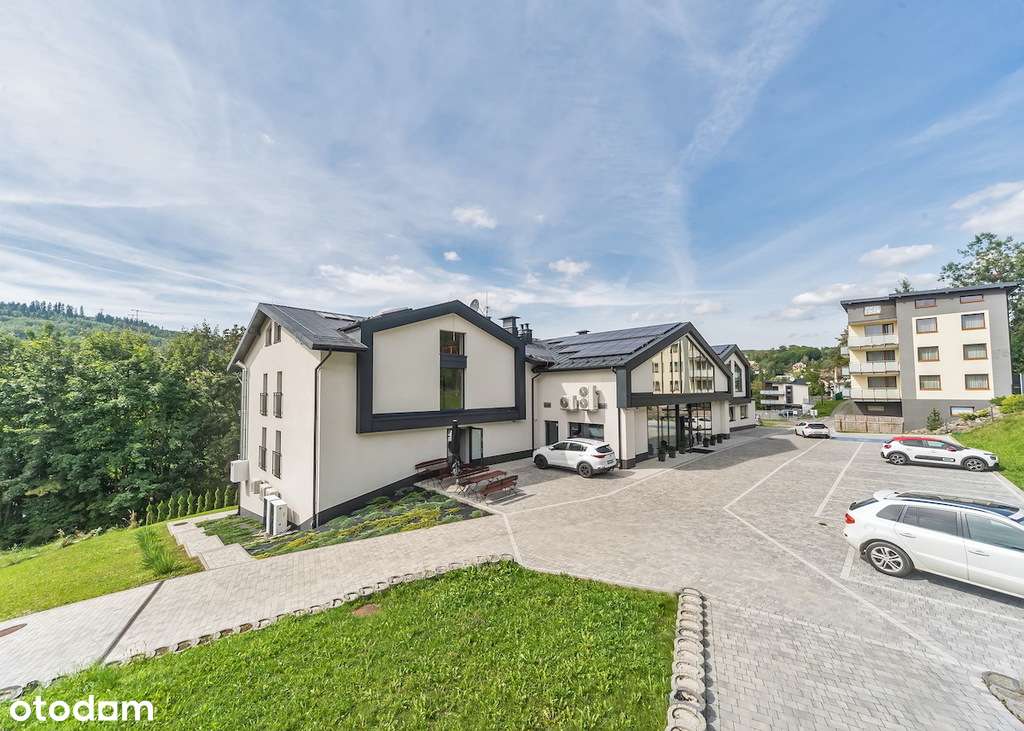 Hotel Jarzębata w Wiśle – Luksusowy obiekt z widok-1