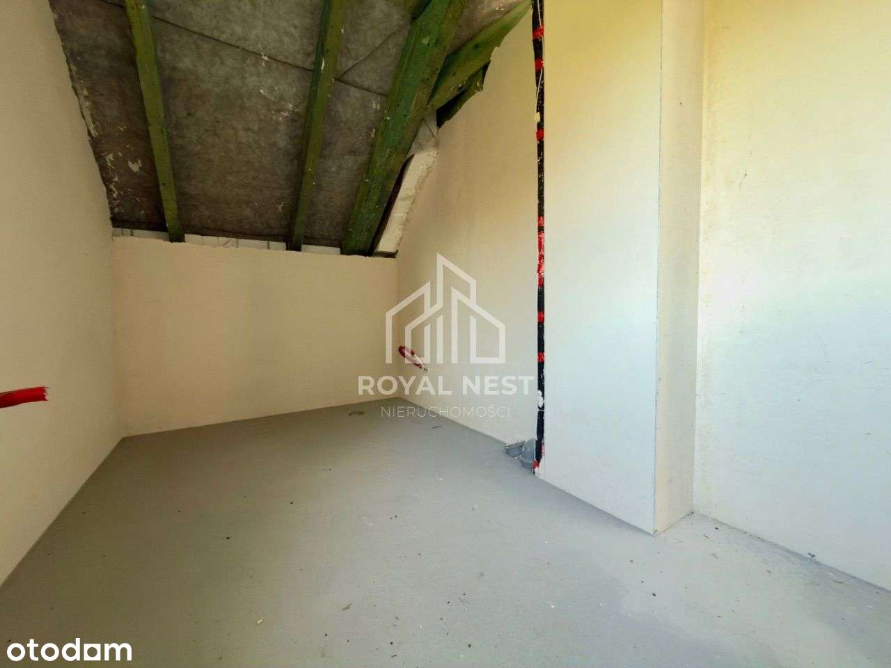 Nowoczesny dom w zabudowie bliźniaczej bez PCC-13