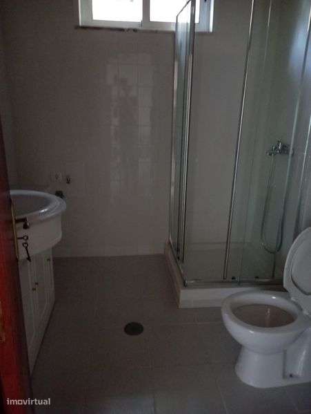 Casa T3 para Alugar - Grande imagem: 4/8