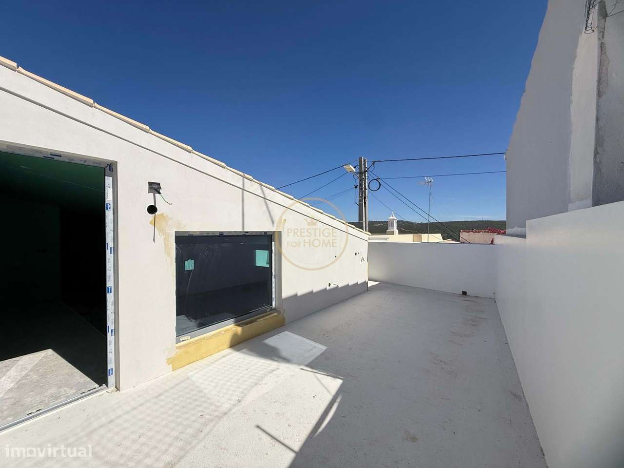 Encantadora moradia em fase final de construção, localizada na pacata-12