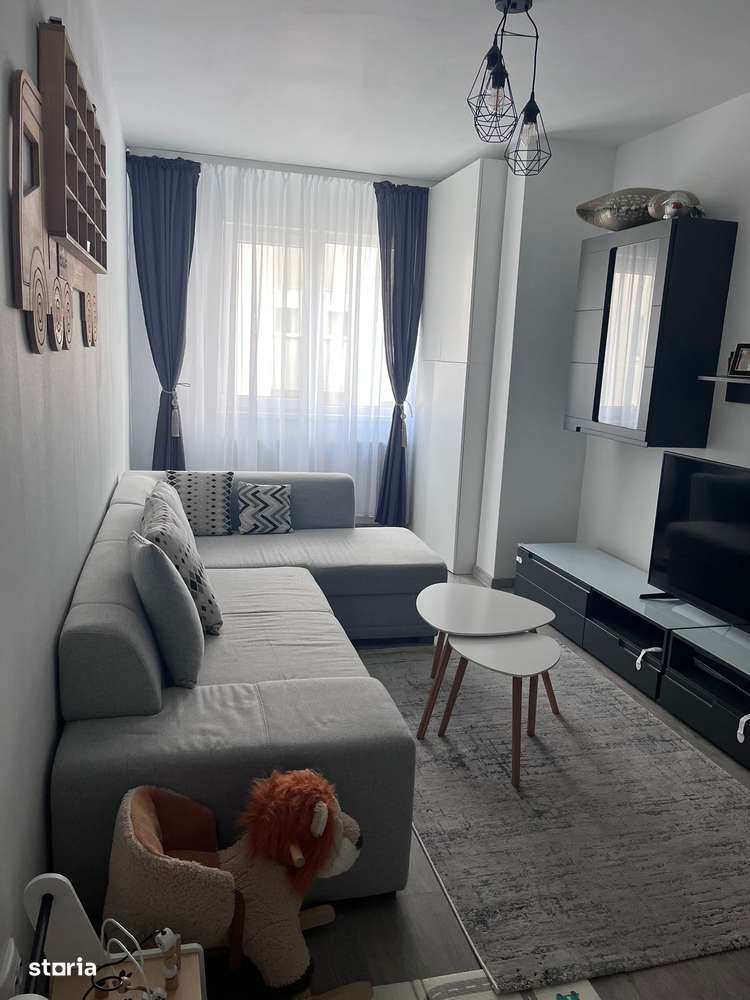 Apartament 2 camere decomandate, etaj 5/7, zona Bmw, str. Avram Iancu - Imagine principală: 5/8