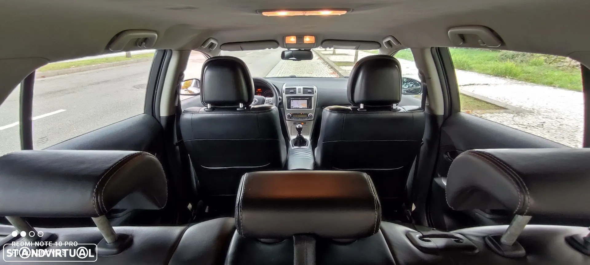 Toyota Avensis SW 2.0 D-4D Exclusive +Pele+GPS - 27