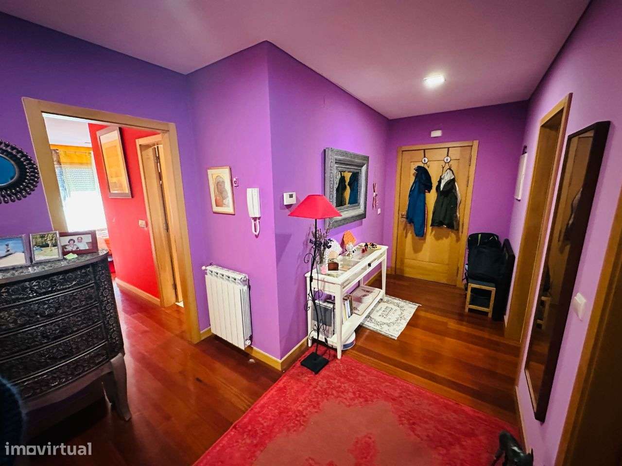 Excelente T2 empreendimento com piscina 10 min a pé da praia - Grande imagem: 5/41