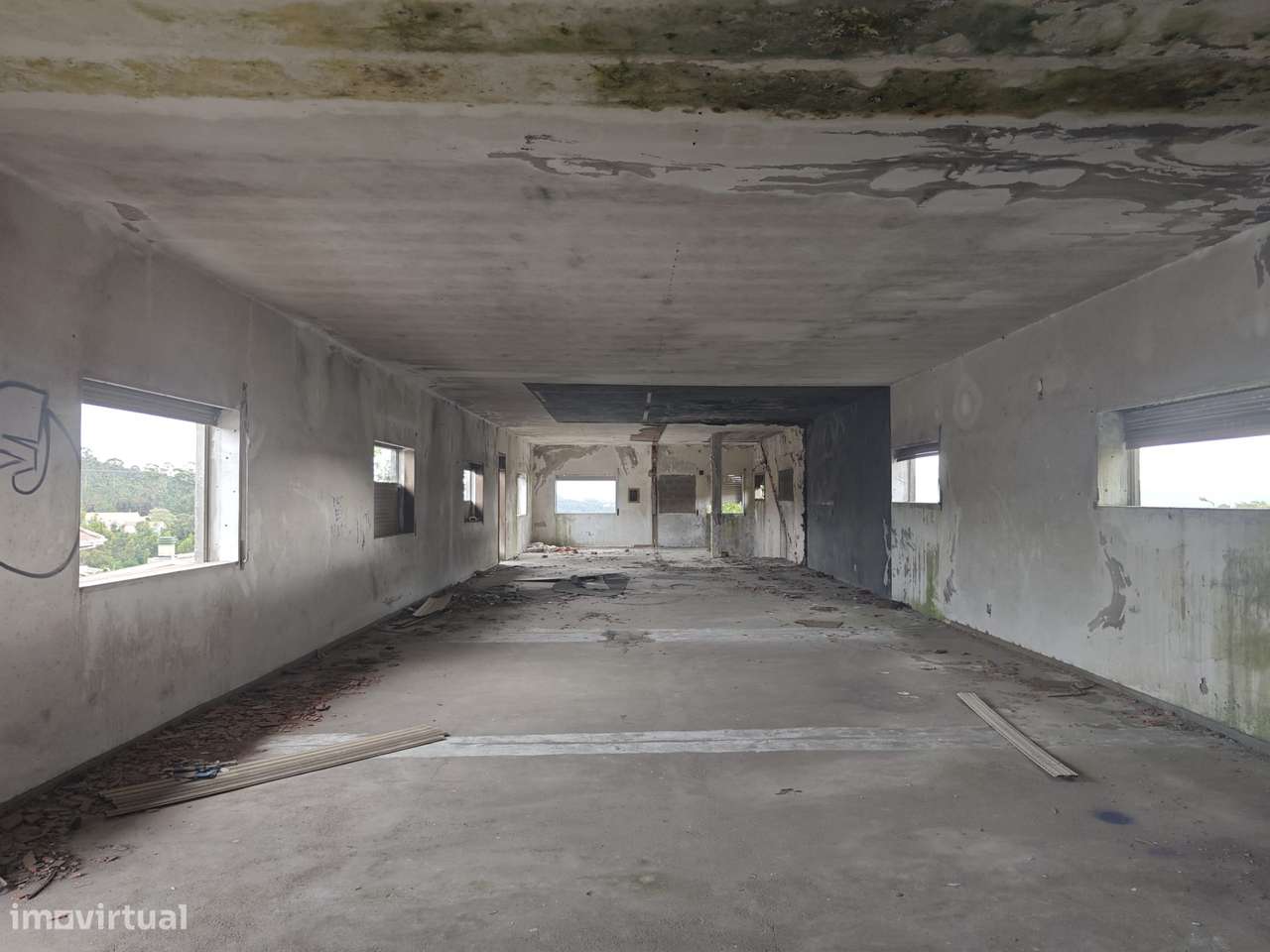 Edifício Inacabado com Enorme Potencial de Rentabilização-17