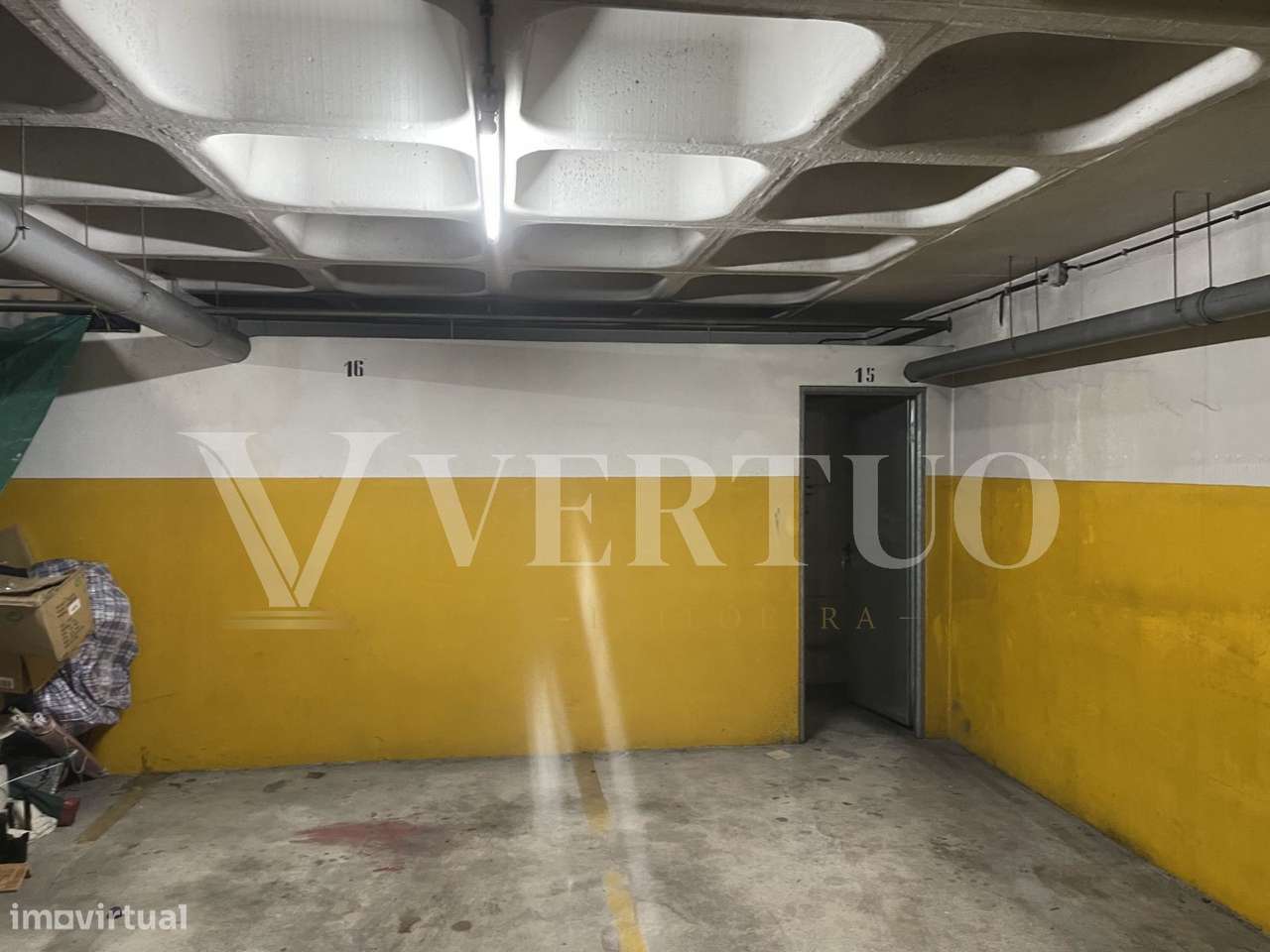 T4 em Moreira da Maia | 159 m² | 2 Garagens | Venda Judicial-55