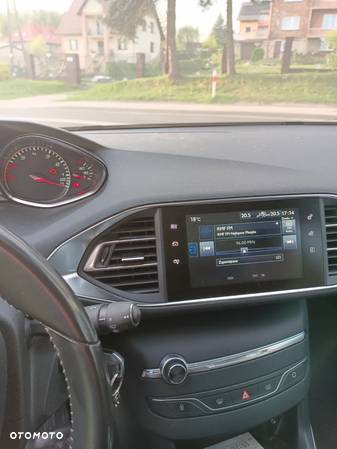 Peugeot 308 1.6 THP Allure - 10