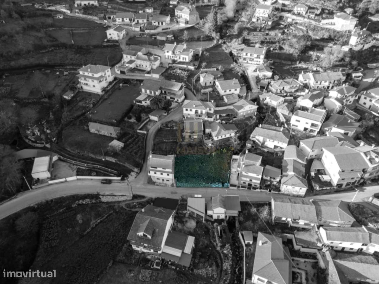 Lote terreno 437M2 / Penude de Baixo / Penude / Lamego - Grande imagem: 4/8