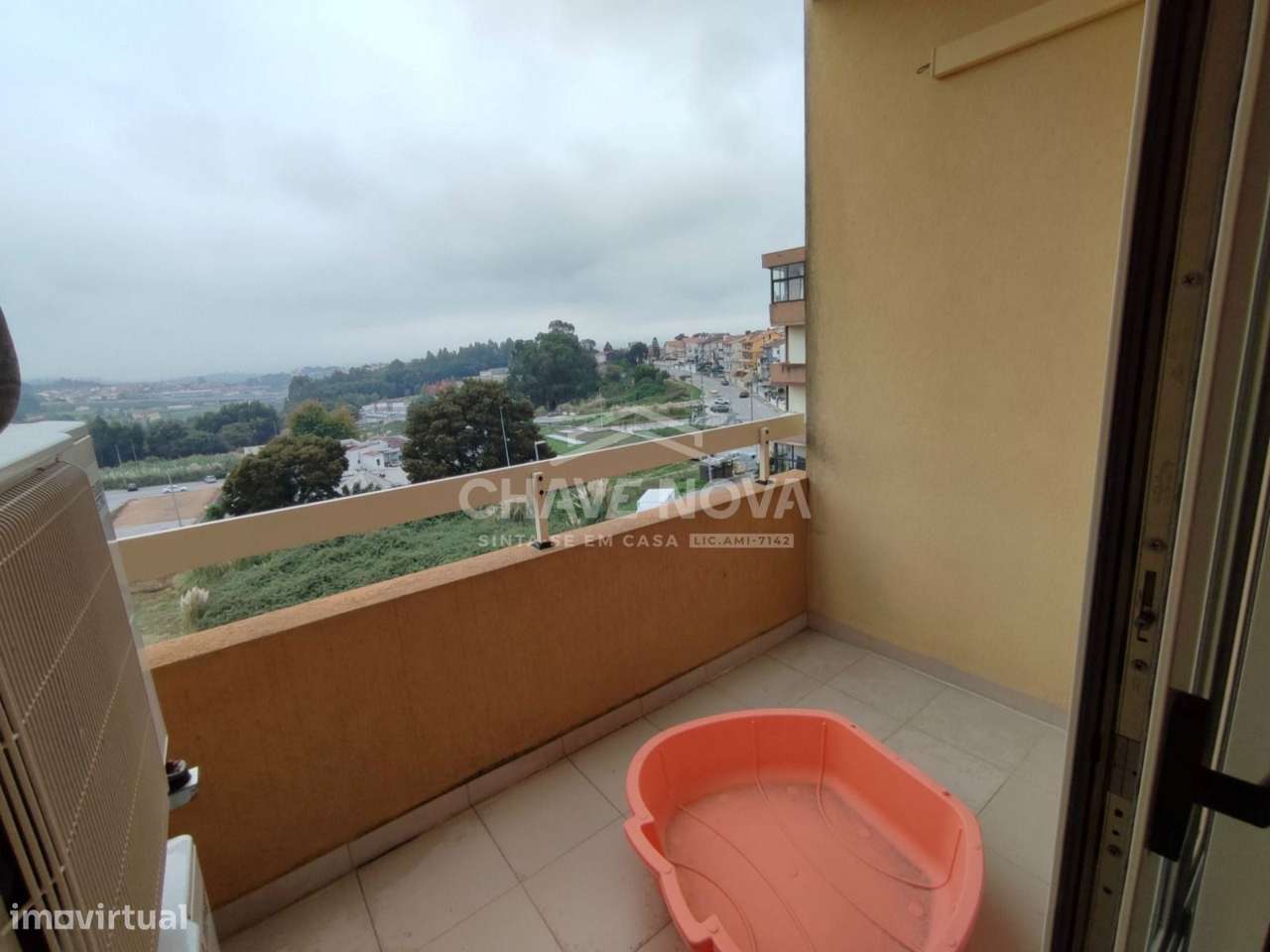Apartamento T2, para Venda em Gondomar (São Cosme)-16