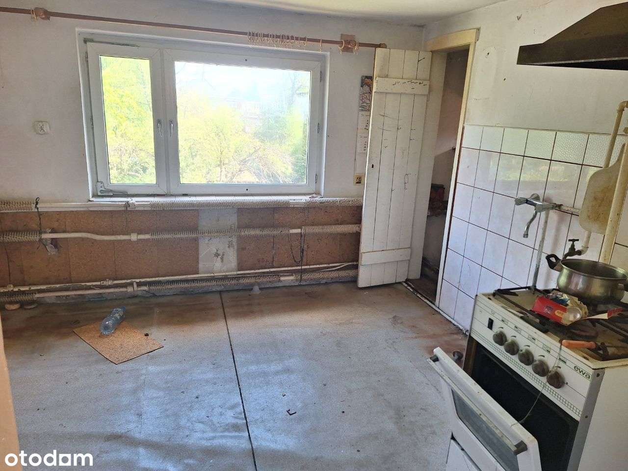 Okazja!Samodzielna góra domu z dużą działką.-5