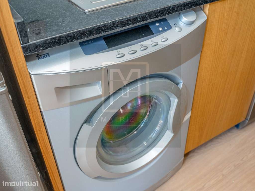 APT T3 | MOBILADO E EQUIPADO | FACULDADES | BOAVISTA | PORTO-13