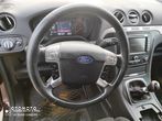 Ford S-Max - 16