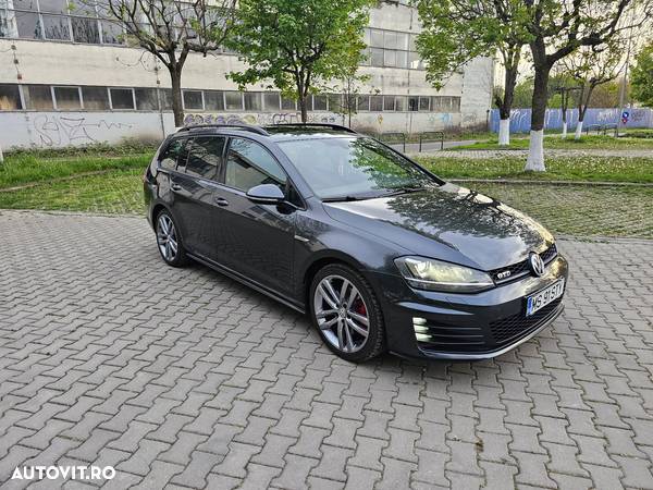 Volkswagen Golf 2.0 TDI DSG GTD - 13